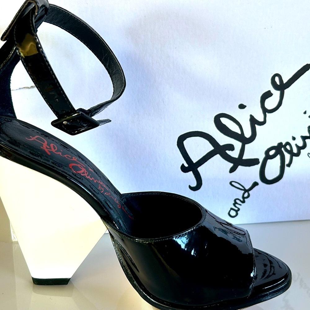 Alice and Olivia dress sandals. Perfect condition! 6.5